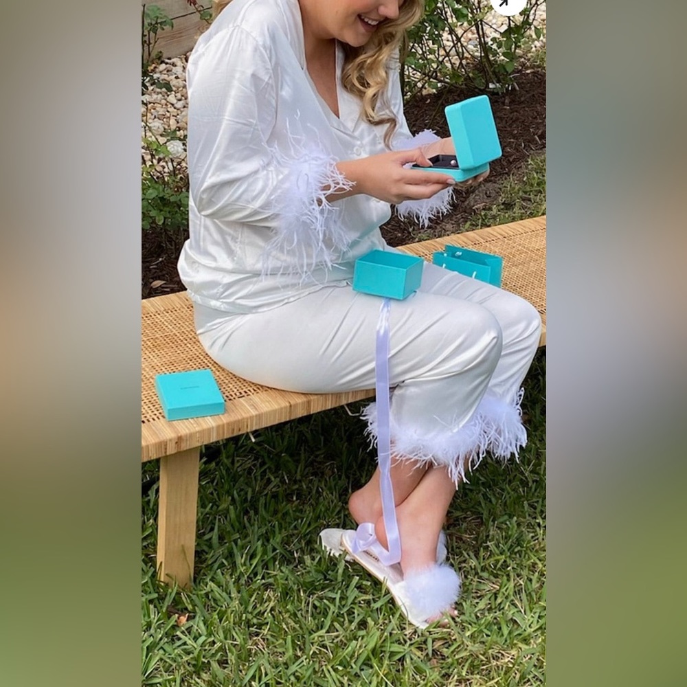NEVER WORN, BRIDE PIJAMA SET WITH FEATHER